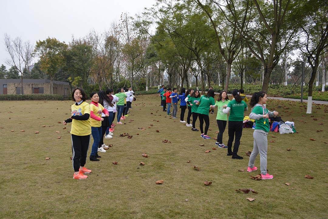 顾迪冬季拓展训练-团队的力量