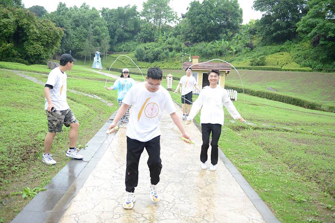 顾迪十周年徒步拓展活动