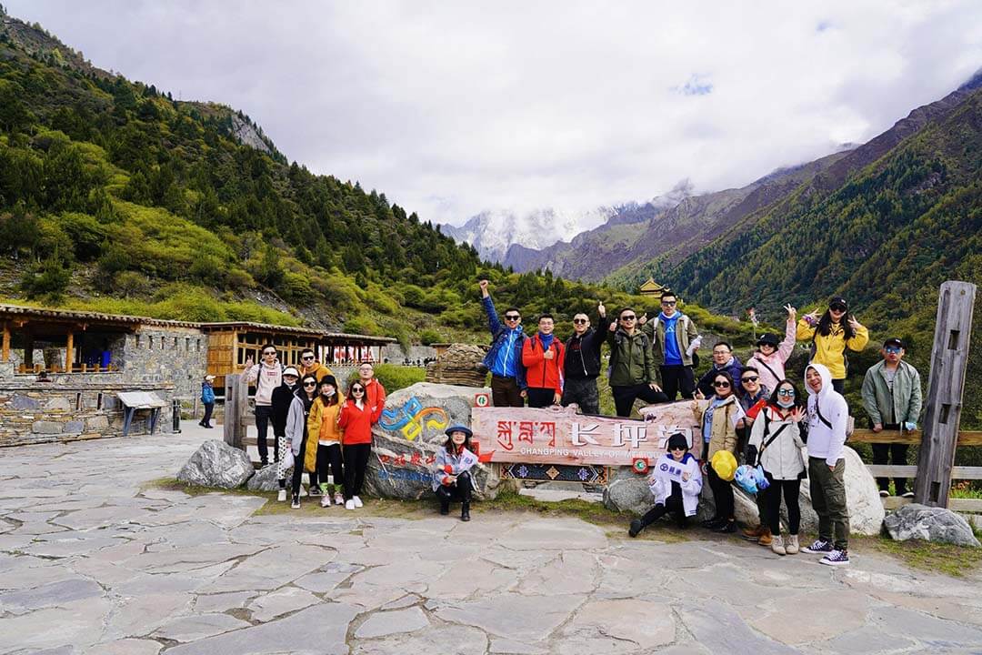 顾迪川西自驾游