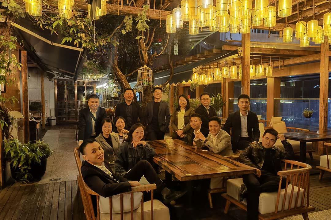 顾迪员工生日会