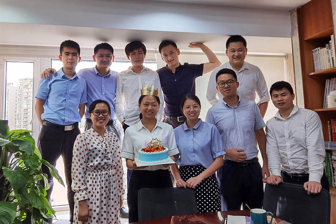 顾迪员工生日会