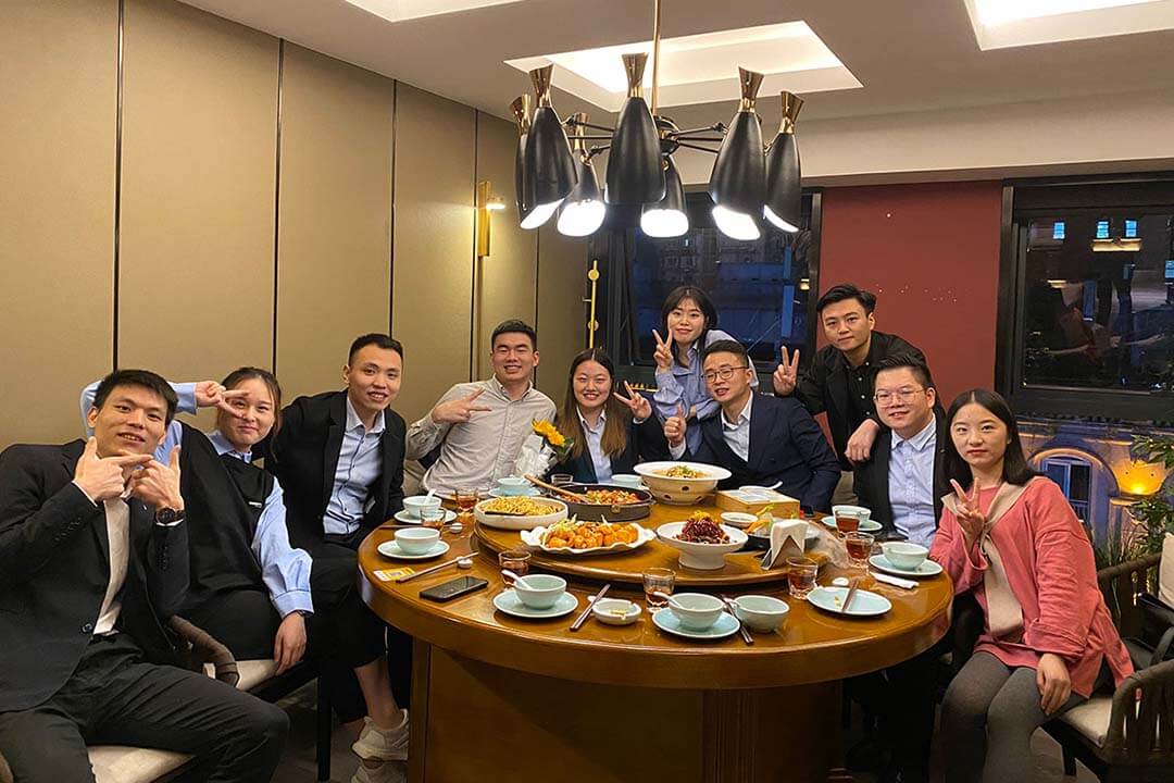 顾迪员工生日会